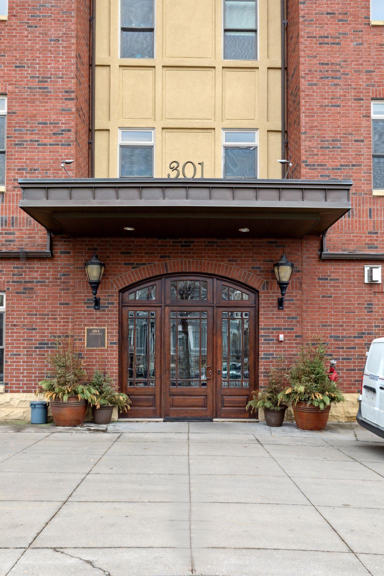 301 Clifton Avenue 3D