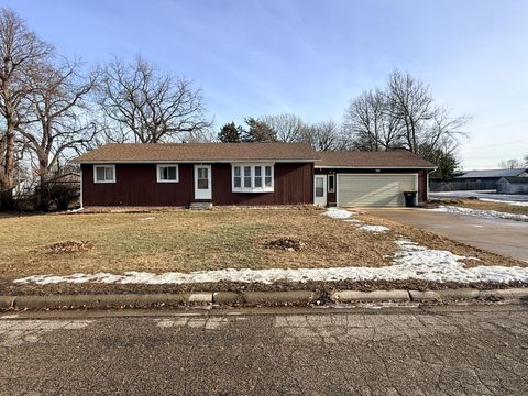 Photo of 180 6th Street, Walnut Grove, MN 56180 (MLS # 7001872)