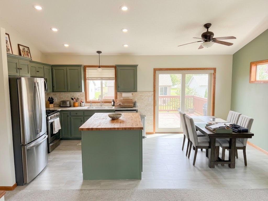 Photo of 936 Ivy Hills Road, Belle Plaine, MN 56011 (MLS # 7157561)
