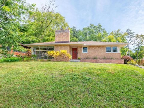 3013 Silver Lake Road NE Saint Anthony MN 55418