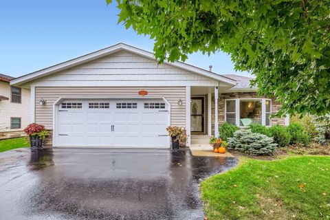 2209 Henna Avenue N Oakdale MN 55128