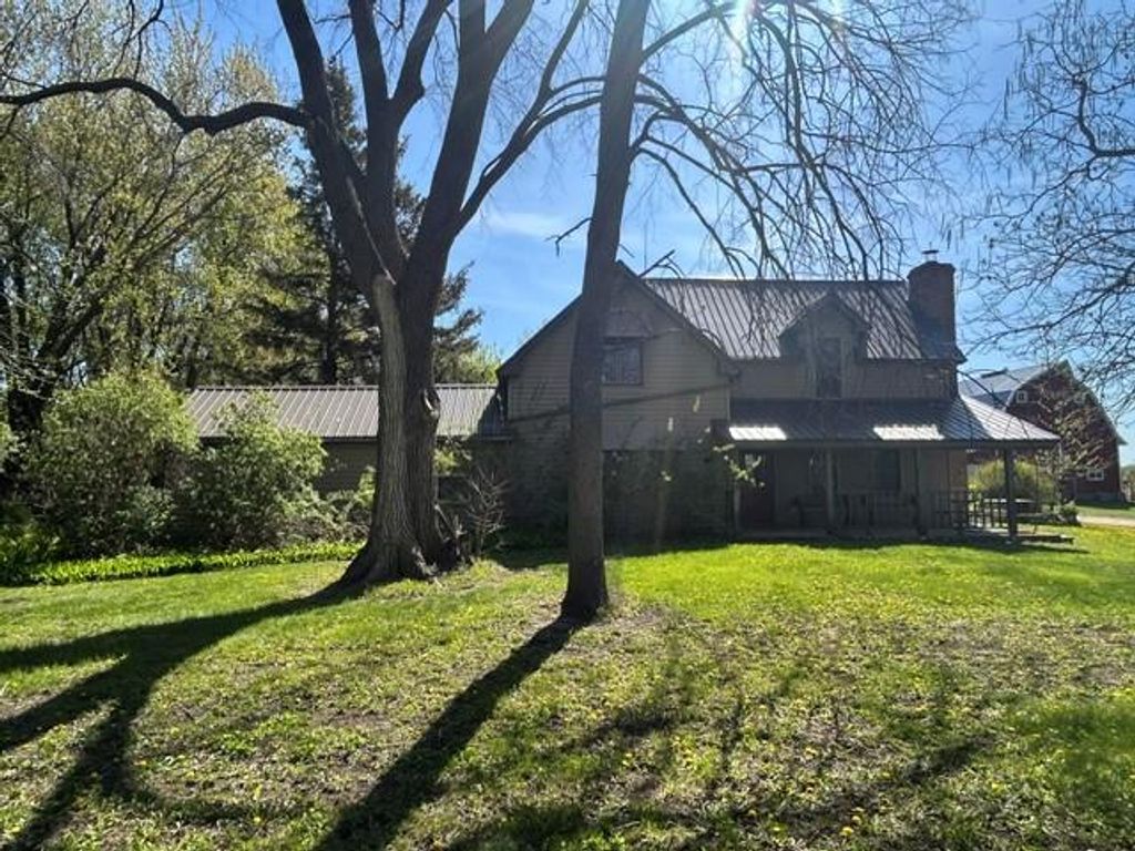 Photo of 25660 330th Avenue, Westbrook, MN 56183 (MLS # 7071934)