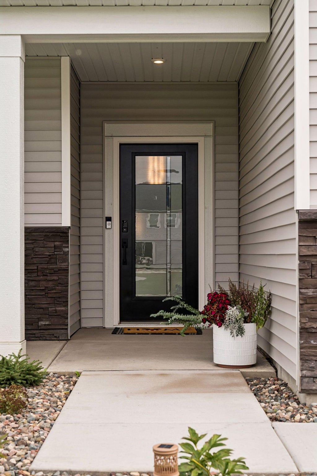 Photo of 12740 Kinghorn Lane, Rogers, MN 55374 (MLS # 7147706)