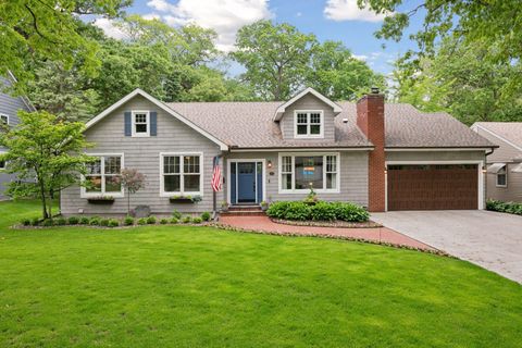 5220 W 56th Street Edina MN 55436