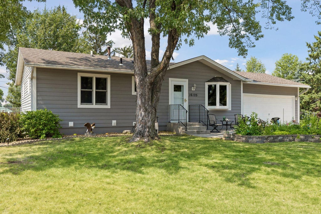 Photo of 16125 Franchise Avenue W, Rosemount, MN 55068 (MLS # 7116310)
