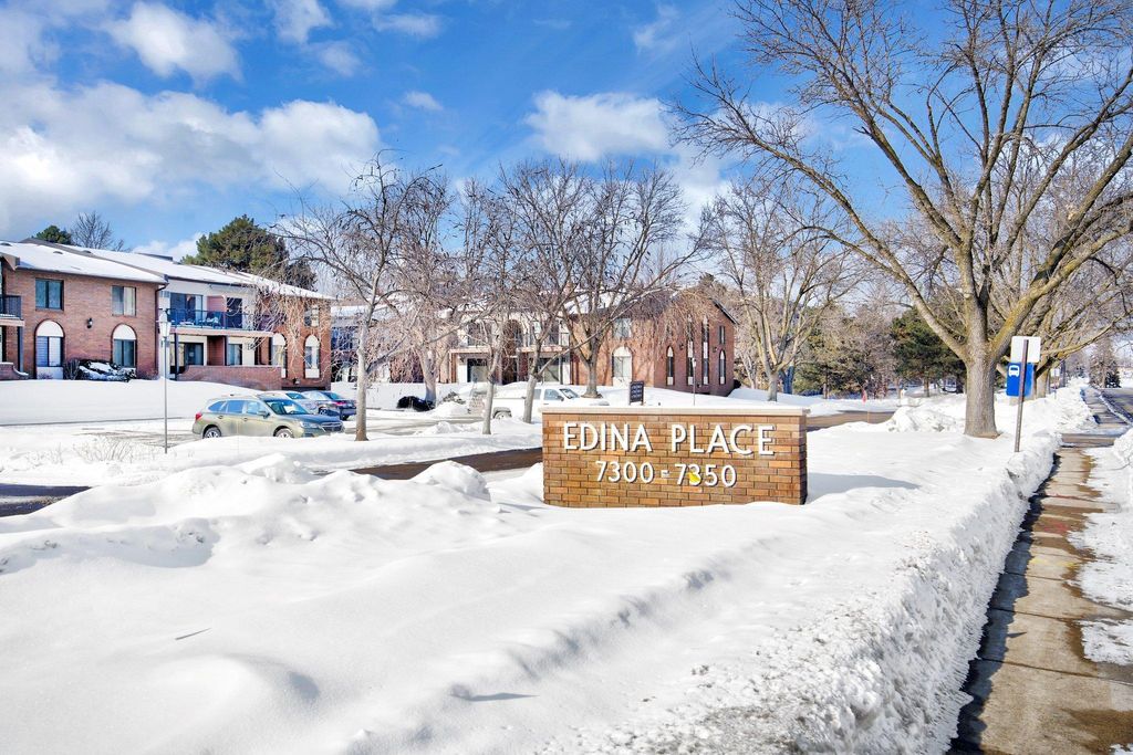 Photo of 7300 York Avenue S #2063, Edina, MN 55435 (MLS # 7050291)