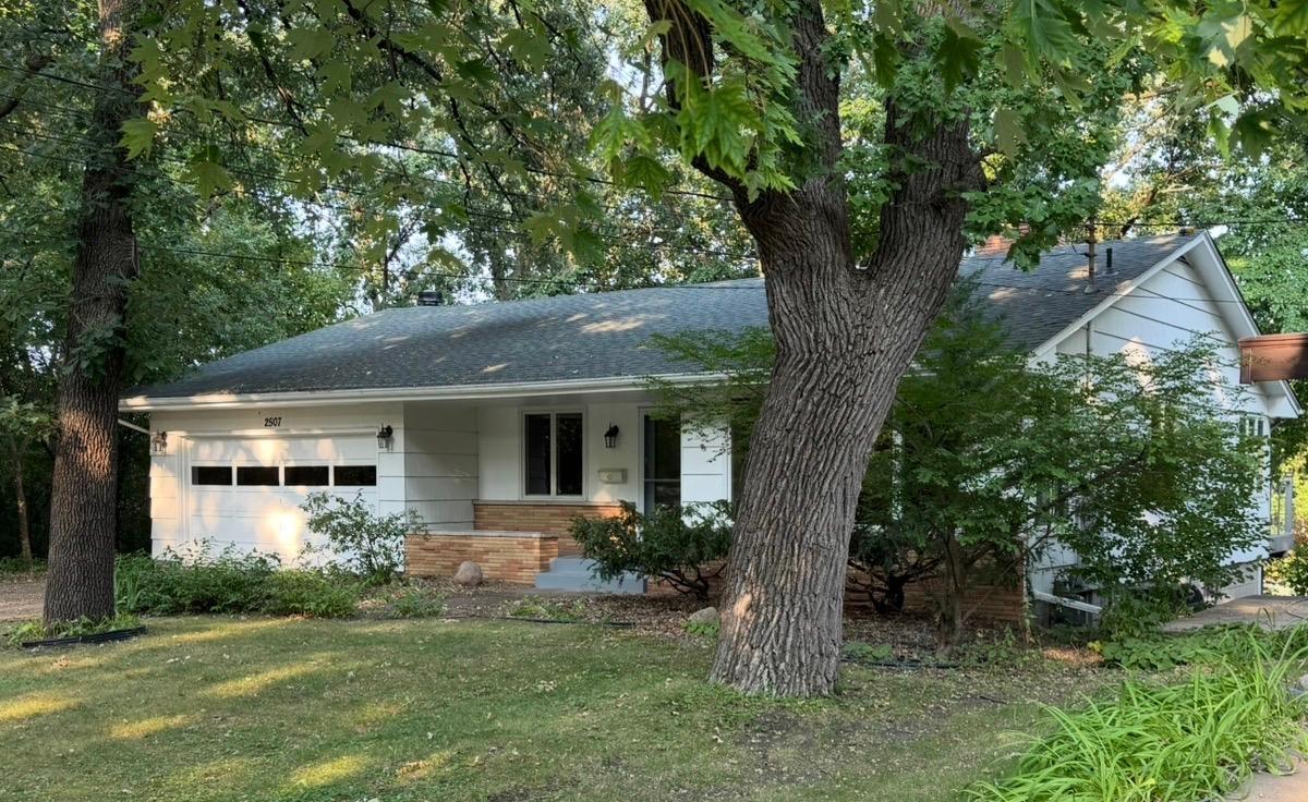2507 Burnham Road
