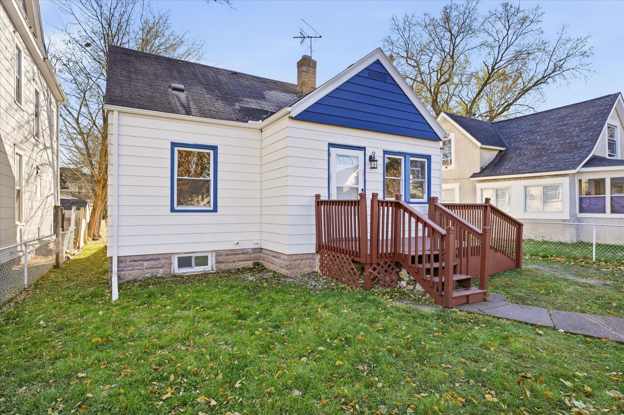 772 Jessamine Avenue E