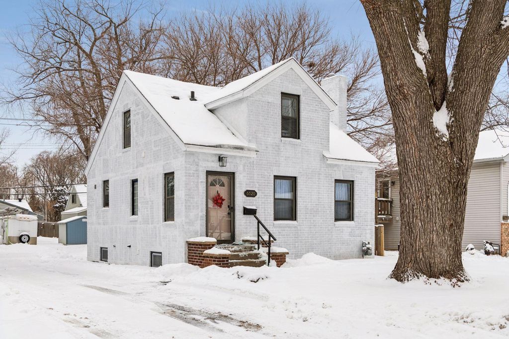 Photo of 6520 15th Avenue S, Richfield, MN 55423 (MLS # 7077327)