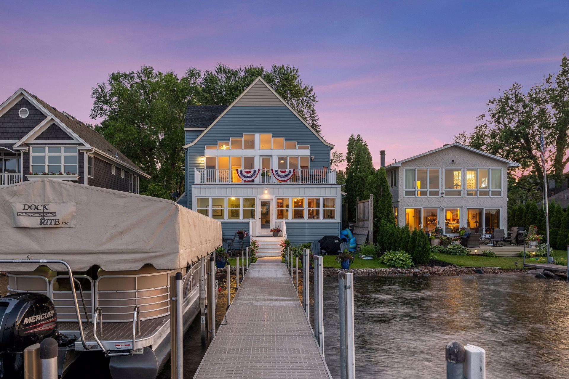 2819 Mckenzie Point Road