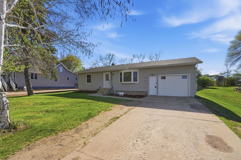 Photo of 528 Walnut Street S, Sauk Centre, MN 56378 (MLS # 7073010)