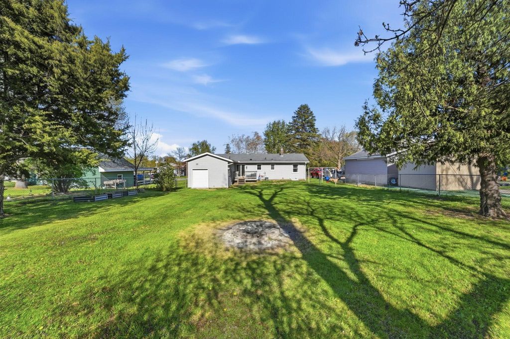 Photo of 528 Walnut Street S, Sauk Centre, MN 56378 (MLS # 7073010)