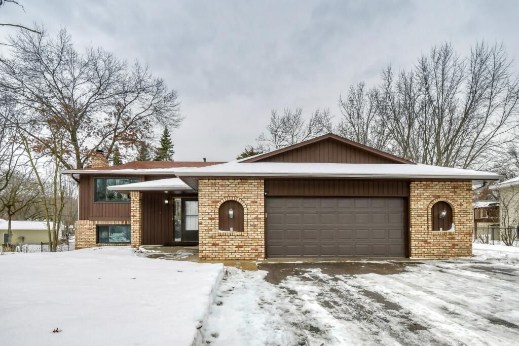 Photo of 398 120th Lane NW, Coon Rapids, MN 55448 (MLS # 7005944)