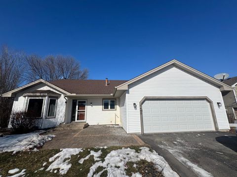 8480 Pelican Court Chanhassen MN 55317