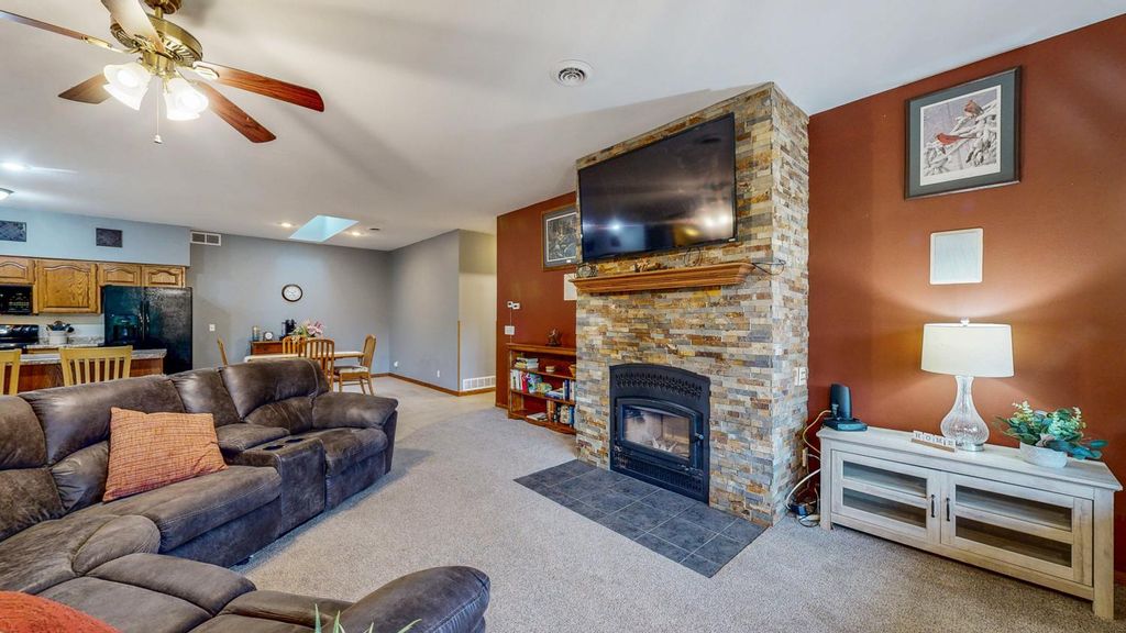 Photo of 24321 County Road 20, Winona, MN 55987 (MLS # 7073670)