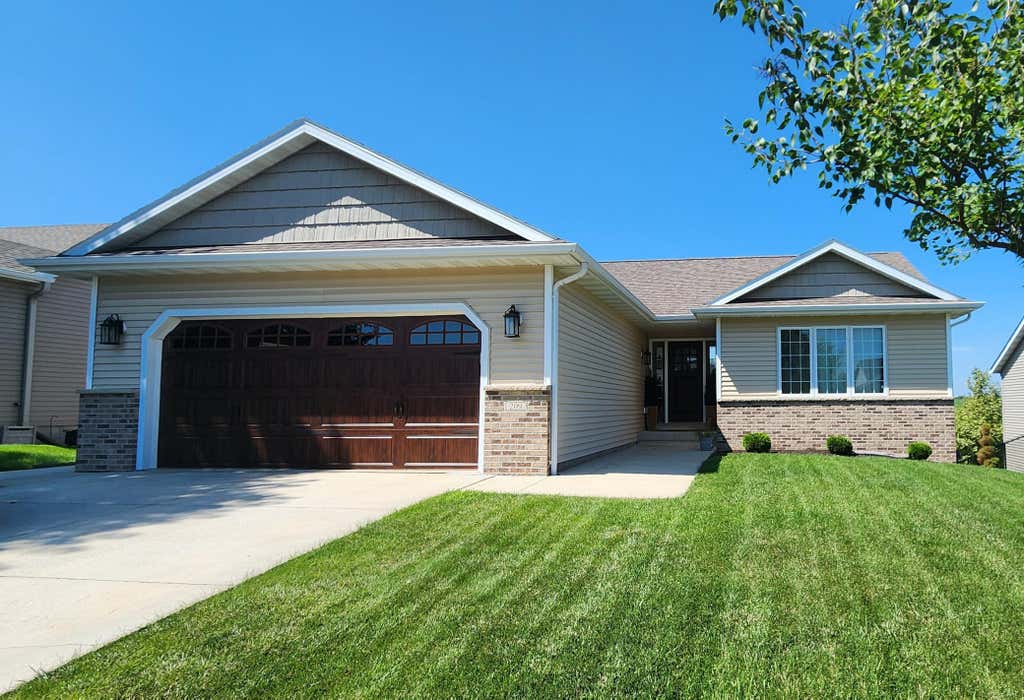 Photo of 209 Luella Place NE, Stewartville, MN 55976 (MLS # 7109974)