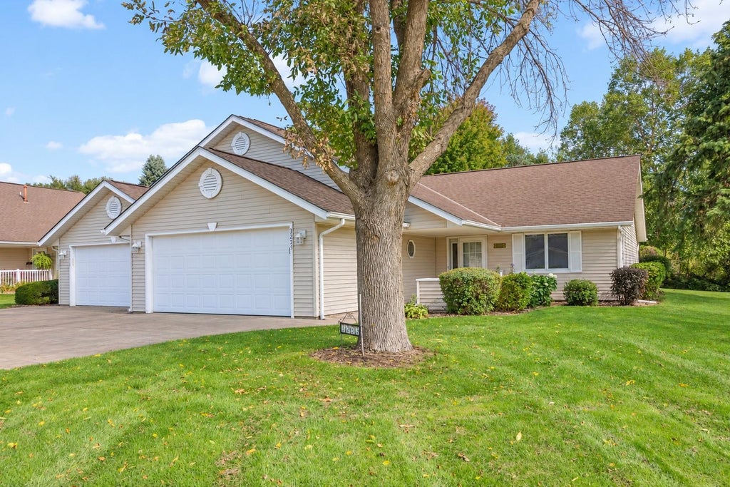 Photo of 3253 Riverwood Drive, Hastings, MN 55033 (MLS # 7144886)