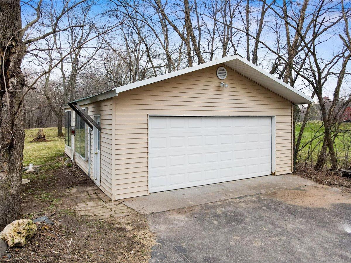 14855 Oakhill Road N