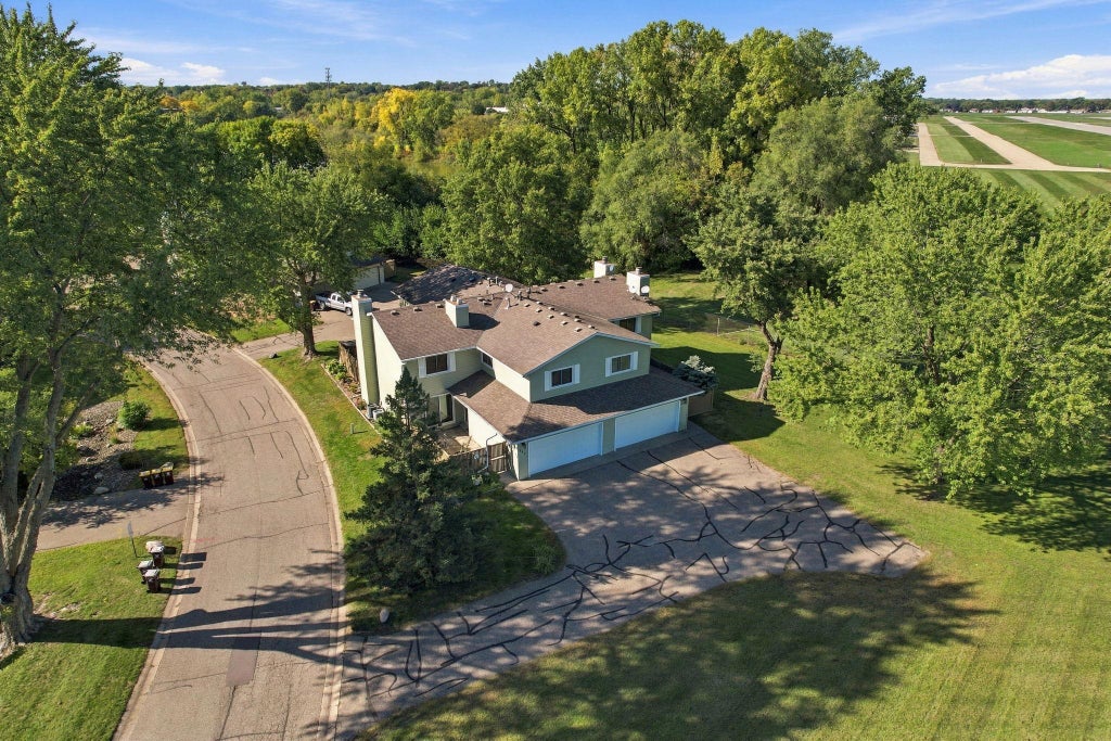Photo of 3531 Cloman Way, Inver Grove Heights, MN 55076 (MLS # 7153846)