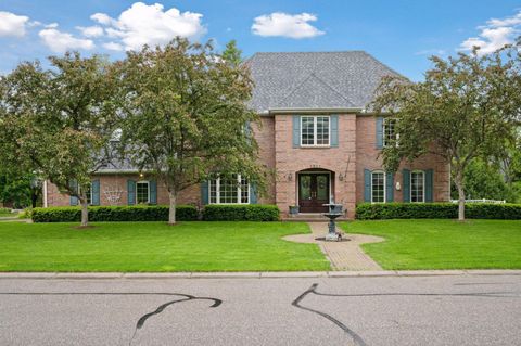 1511 Colleen Avenue Arden Hills MN 55112