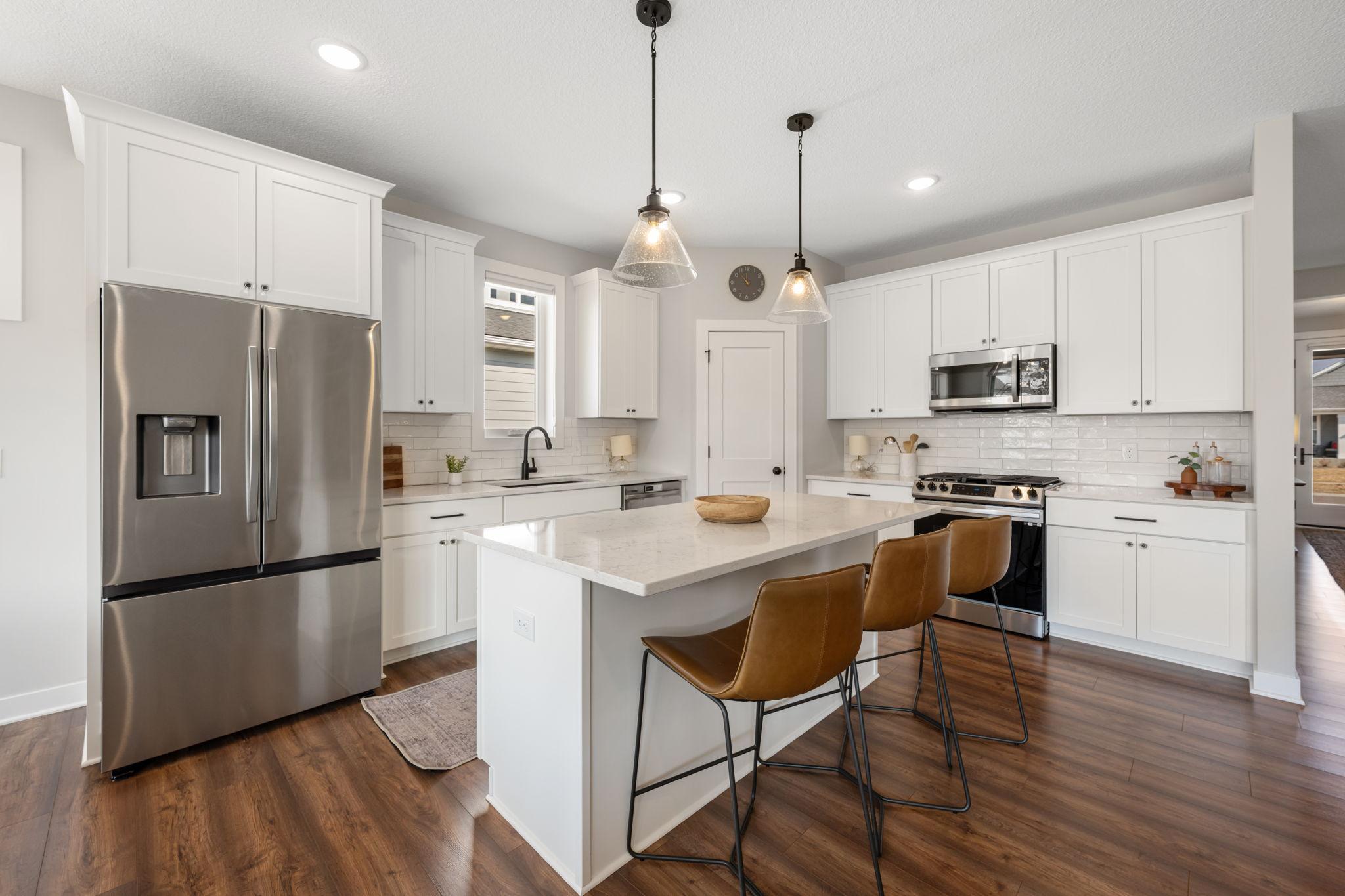 10811 40th Street N