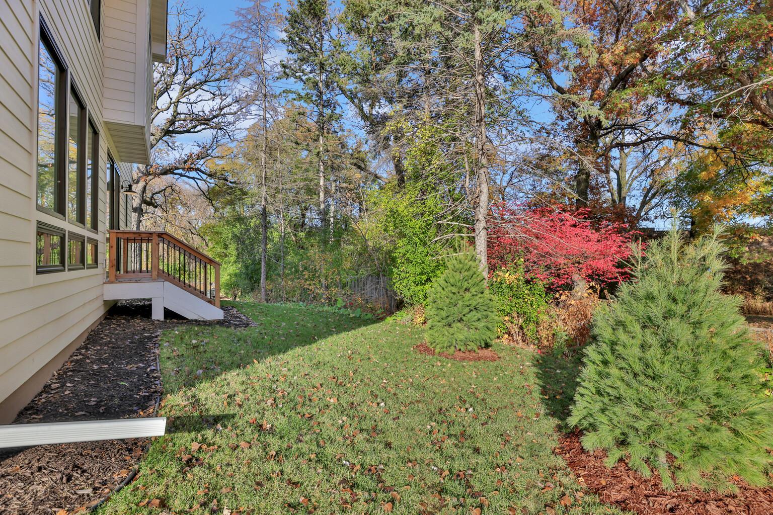 2415 Laurie Court W