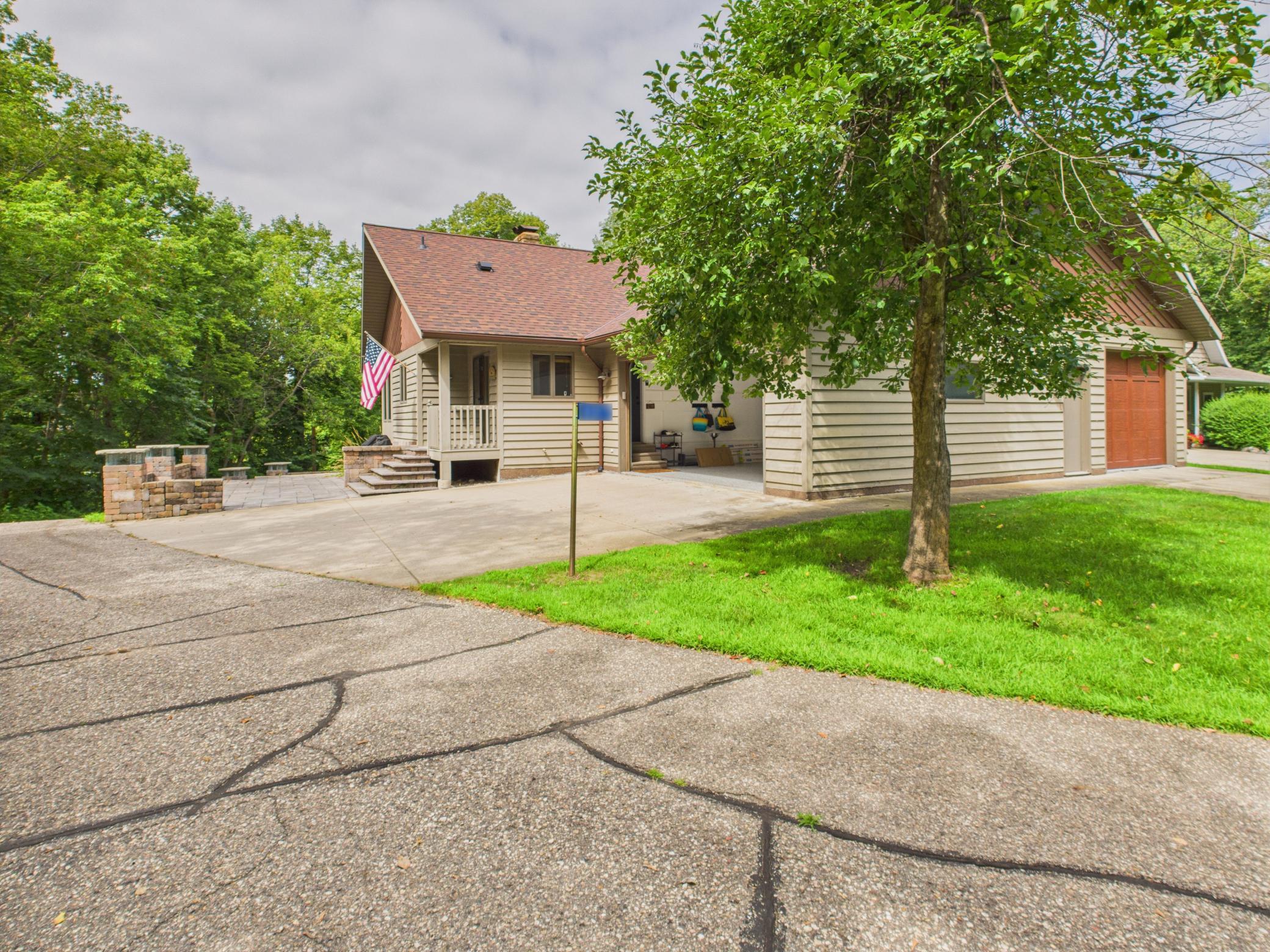 407 Golf Cart Court