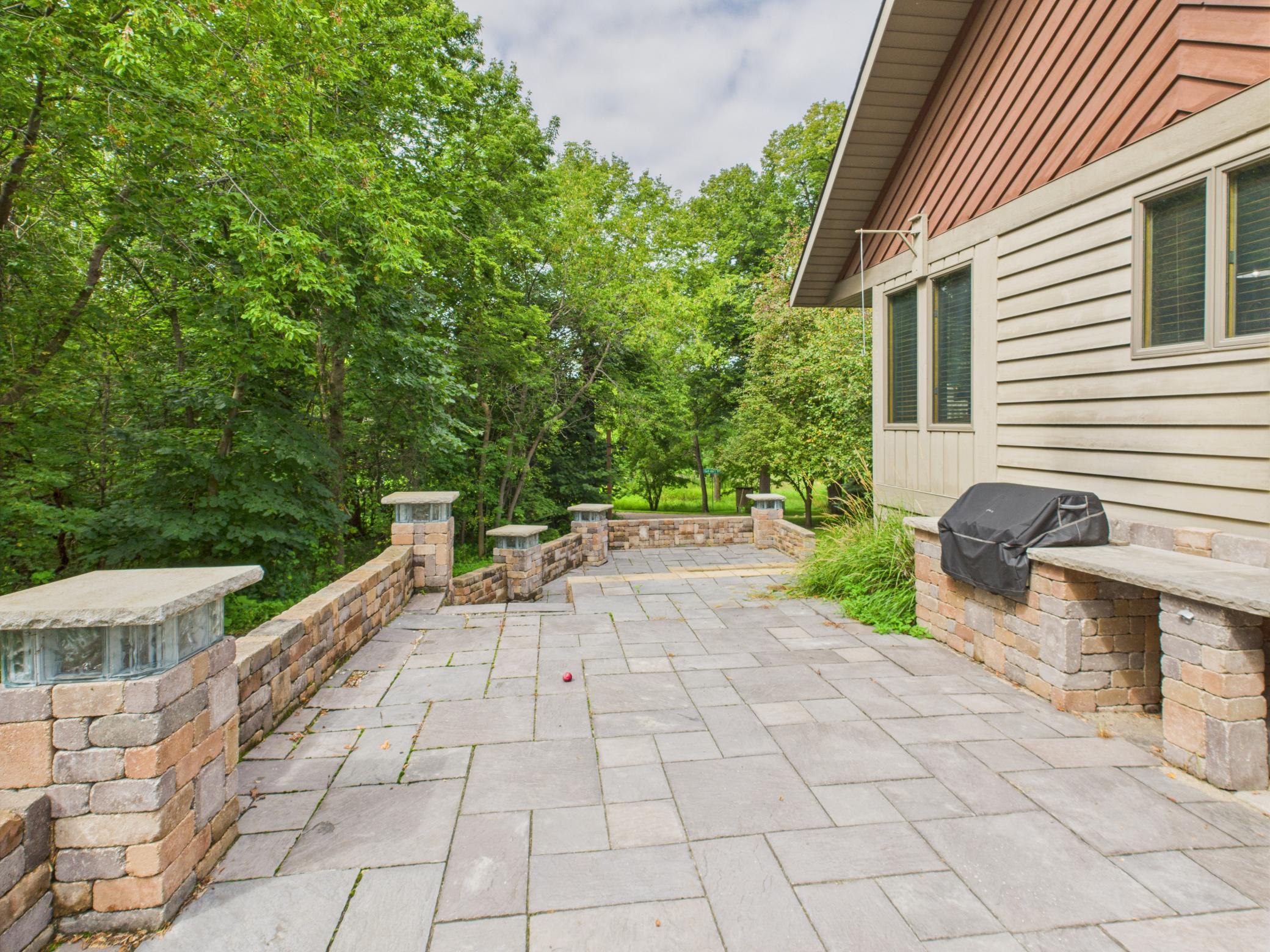 407 Golf Cart Court