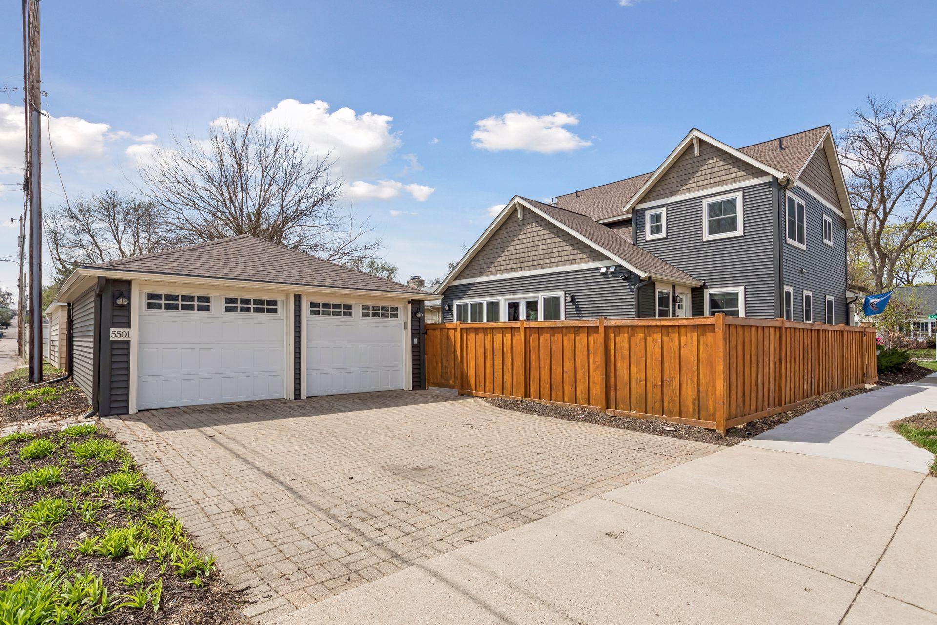 Minneapolis, Minnesota, 55419, United States, 4 Bedrooms Bedrooms, ,4 BathroomsBathrooms,Residential,Pending,2052113