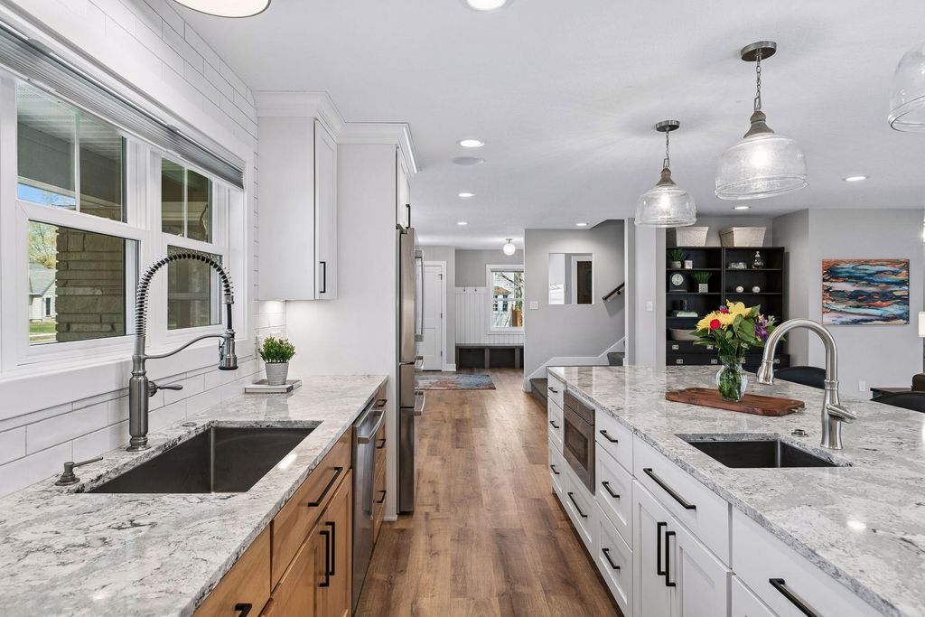 Photo of 5501 Knox Avenue S, Minneapolis, MN 55419 (MLS # 7057565)