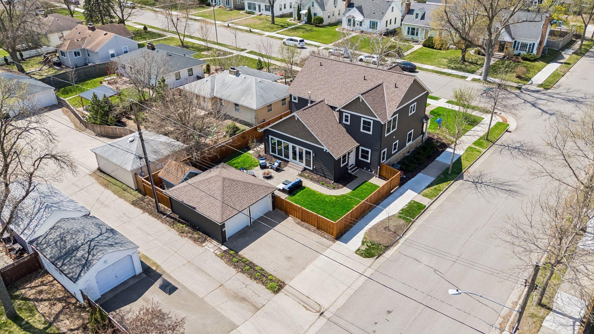 Minneapolis, Minnesota, 55419, United States, 4 Bedrooms Bedrooms, ,4 BathroomsBathrooms,Residential,Pending,2052113