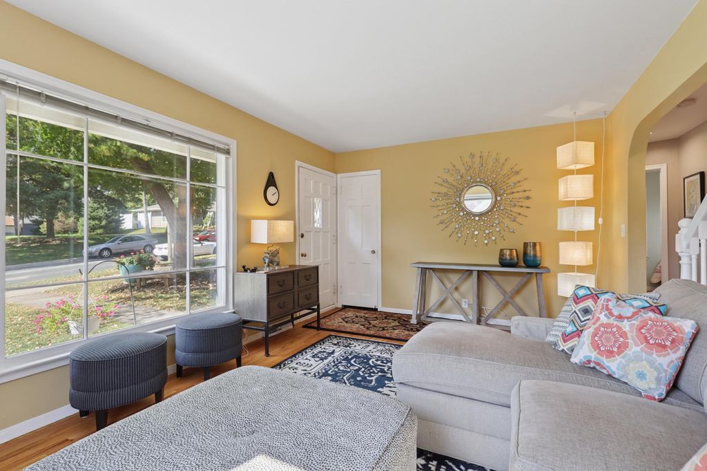 Photo of 5913 Pillsbury Avenue S, Minneapolis, MN 55419 (MLS # 7000377)