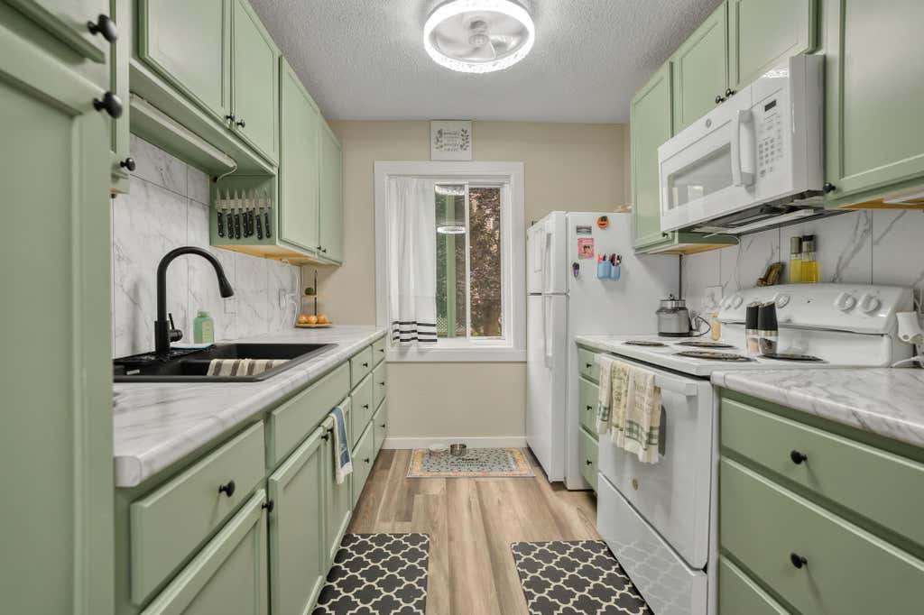 Photo of 535 19th Street NW #28, Rochester, MN 55901 (MLS # 7127484)