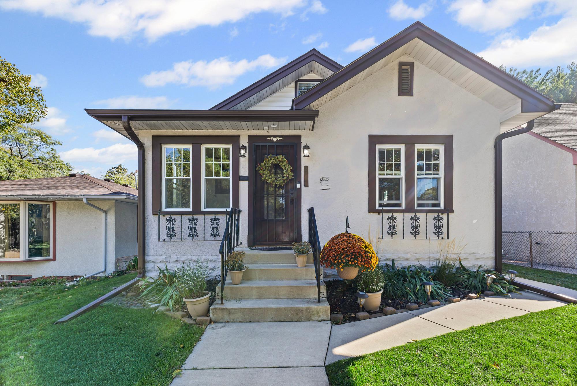 3354 Washburn Avenue N