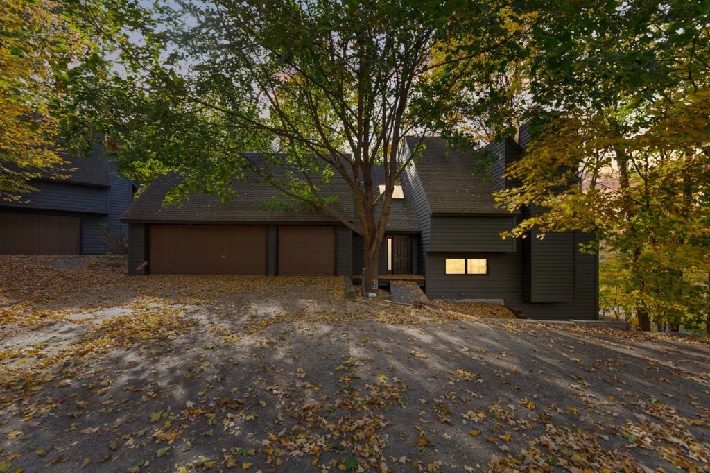 Photo of 16509 Lake Street Extension, Minnetonka, MN 55345 (MLS # 7160170)