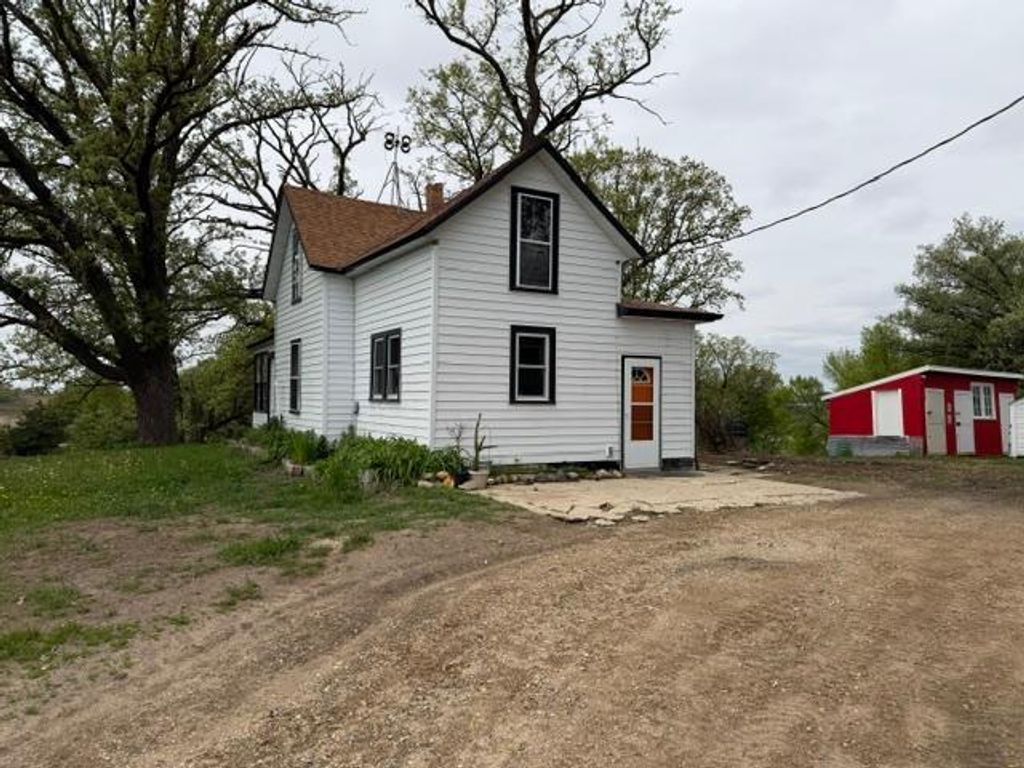 Photo of 17345 633 Avenue, Litchfield, MN 55355 (MLS # 7076736)
