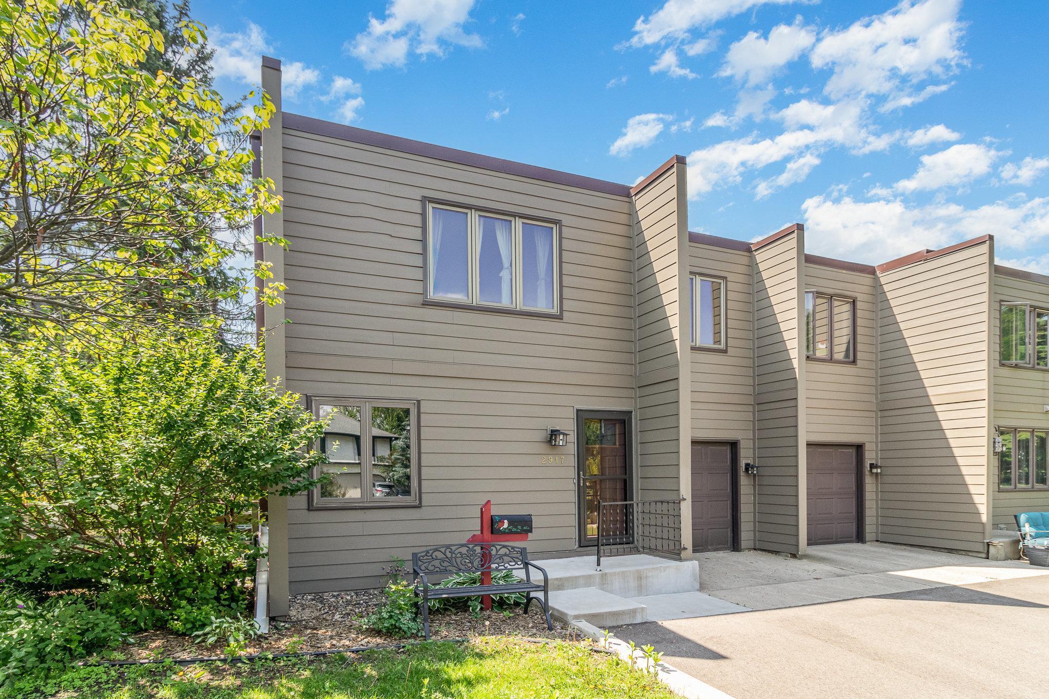 2917 W 74th Street
