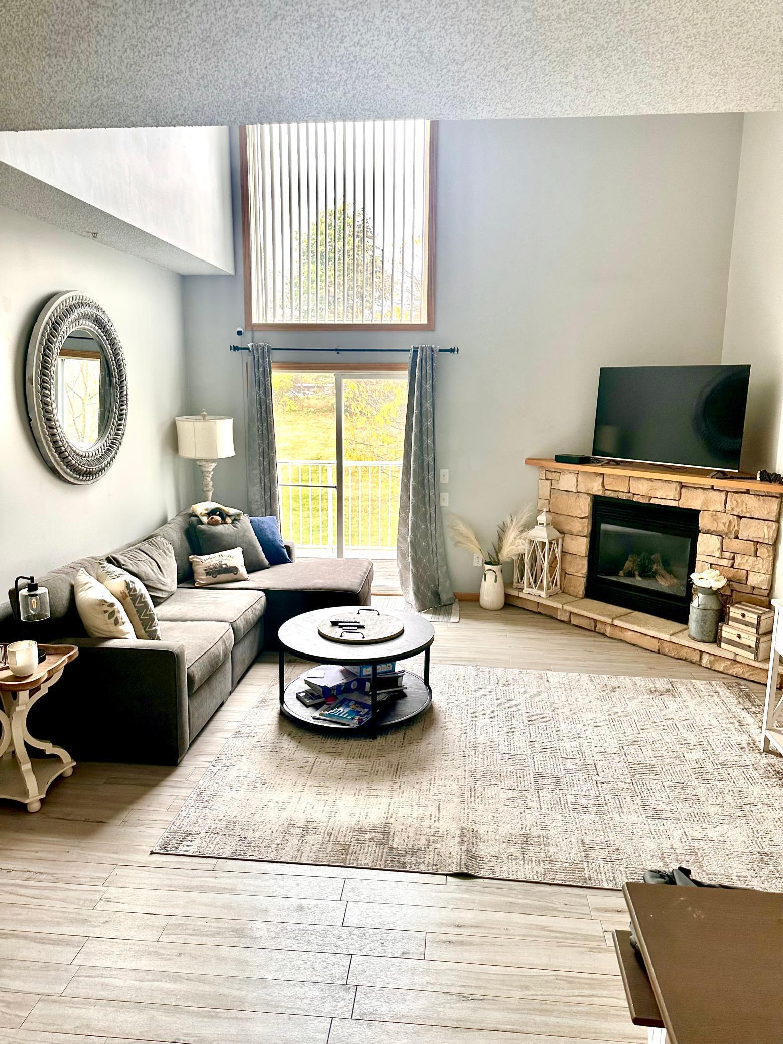 3804 Abercrombie Lane