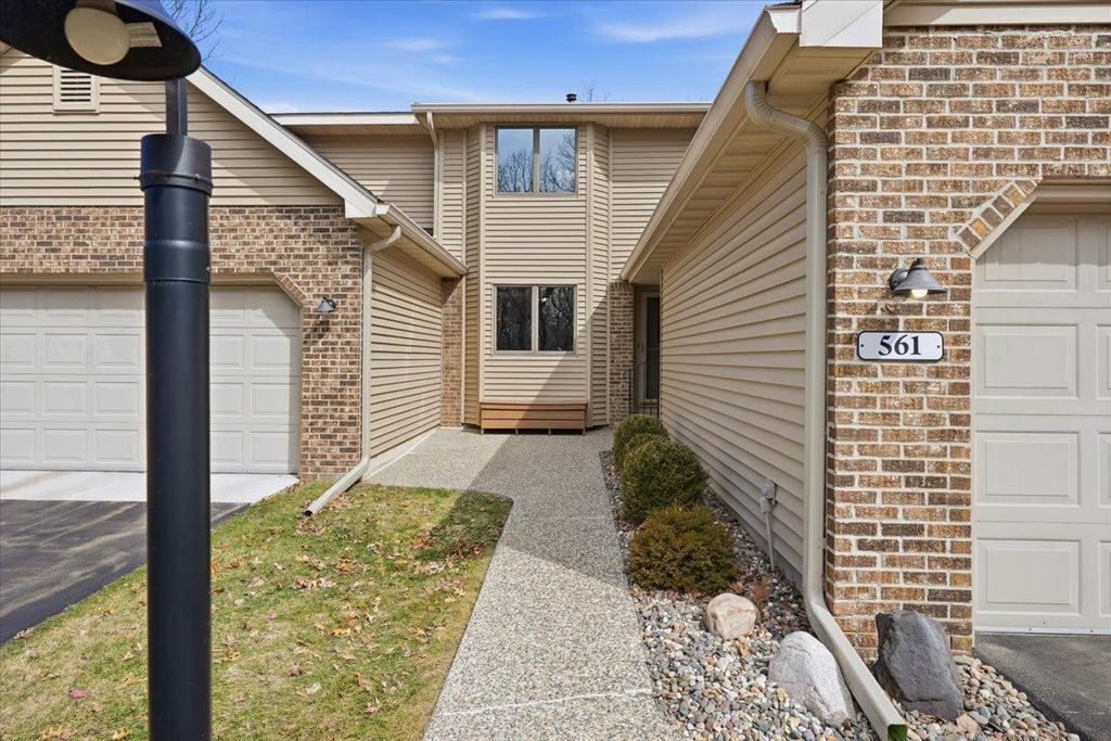 Photo of 561 Deer Ridge Lane S, Maplewood, MN 55119 (MLS # 7036574)