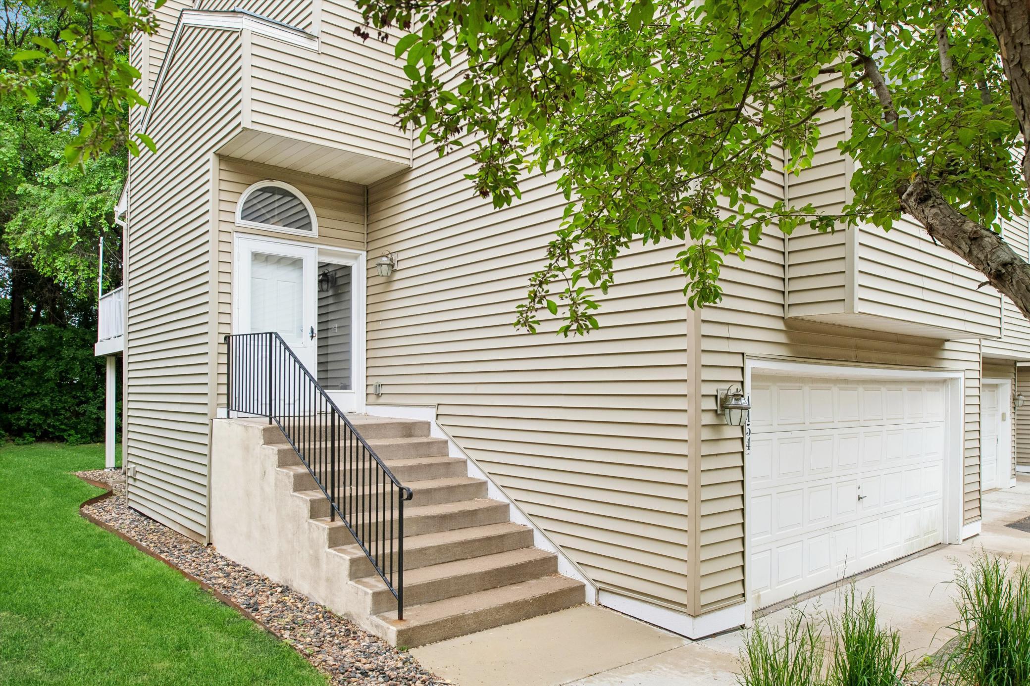 Photo 1 of 41 — 4154 Meadowlark Way, Eagan, MN 55122
