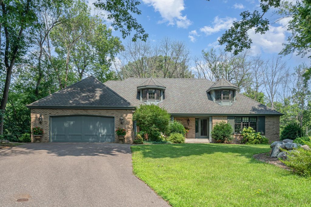 Photo of 12530 58th Avenue N, Plymouth, MN 55442 (MLS # 7113923)