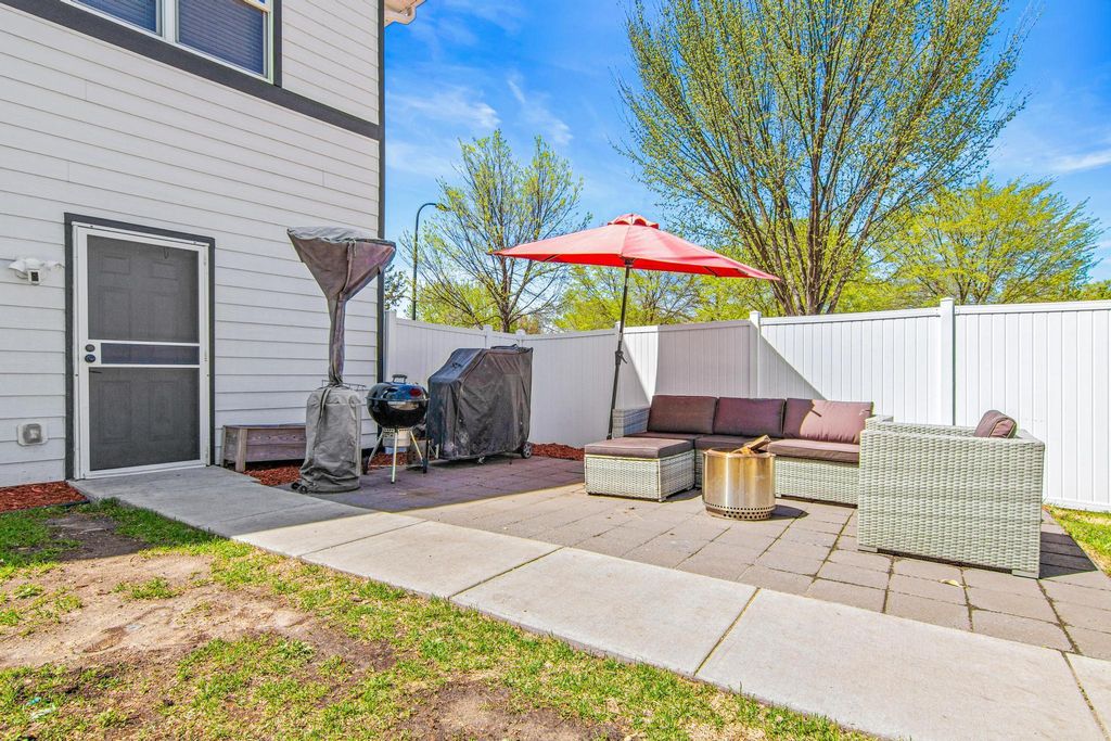 Photo of 3126 Vincent Avenue N, Minneapolis, MN 55411 (MLS # 7062634)