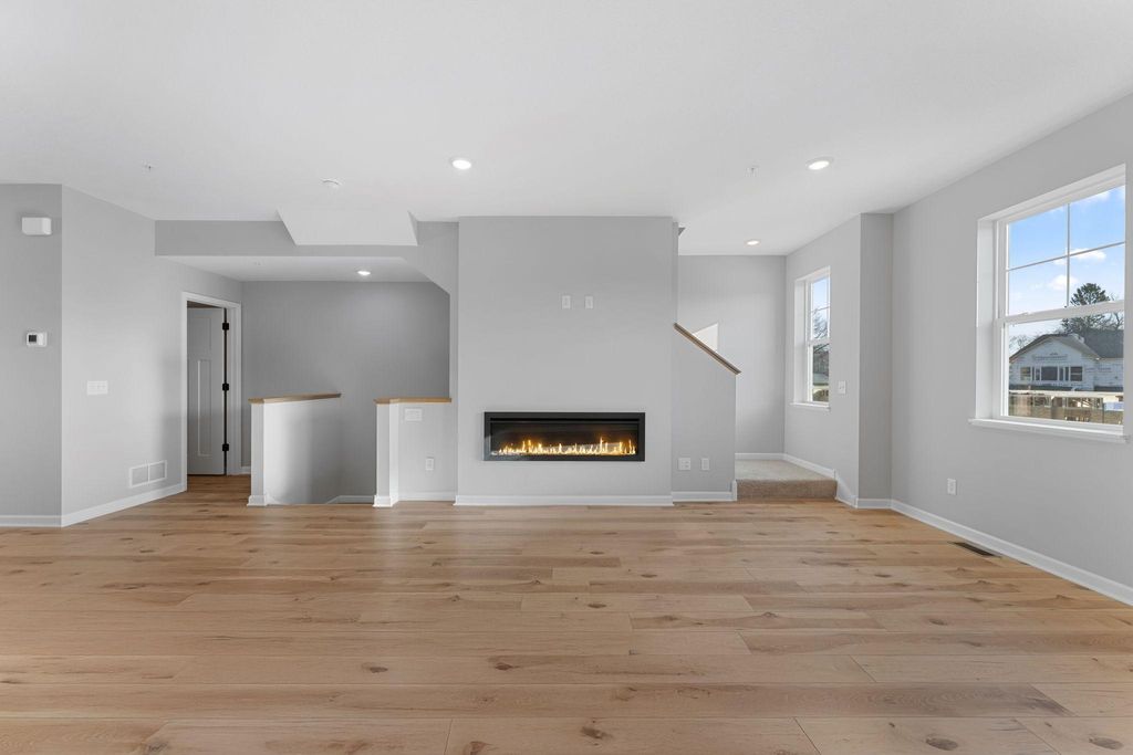 Photo of 1523 Trellis Lane, West Saint Paul, MN 55118 (MLS # 7066603)