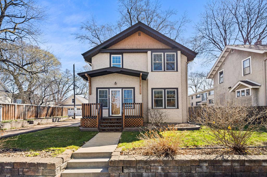 Photo of 24 Wheeler Street S, Saint Paul, MN 55105 (MLS # 7016145)