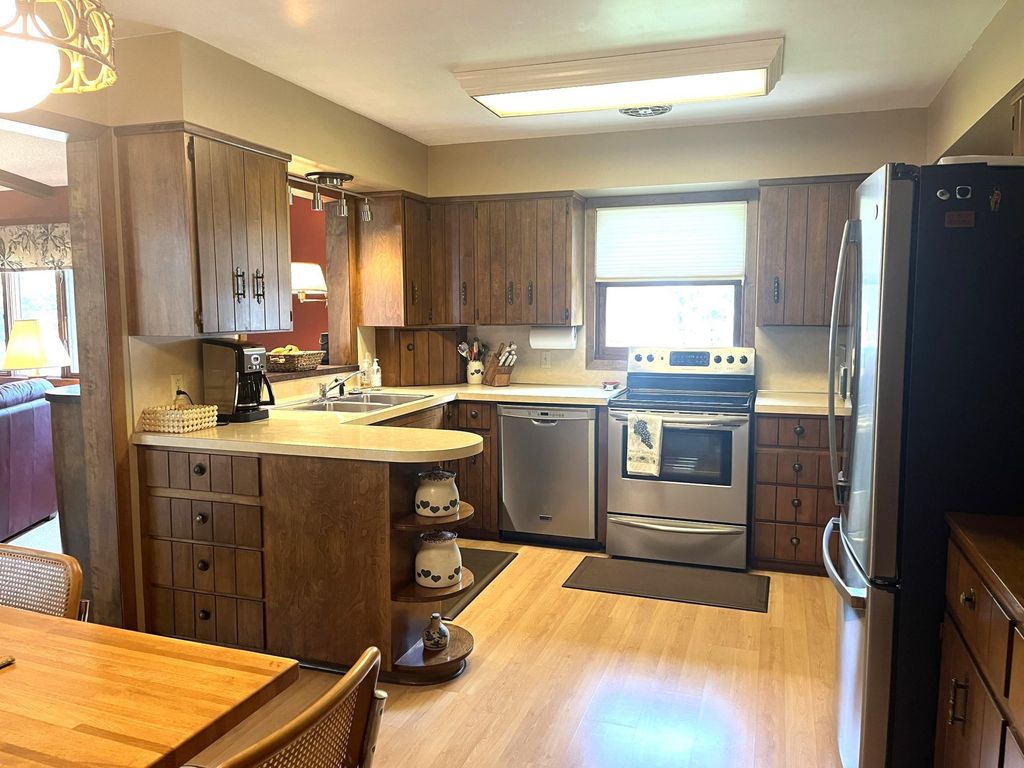 Photo of 459 Water Street, Fairmont, MN 56031 (MLS # 7053155)