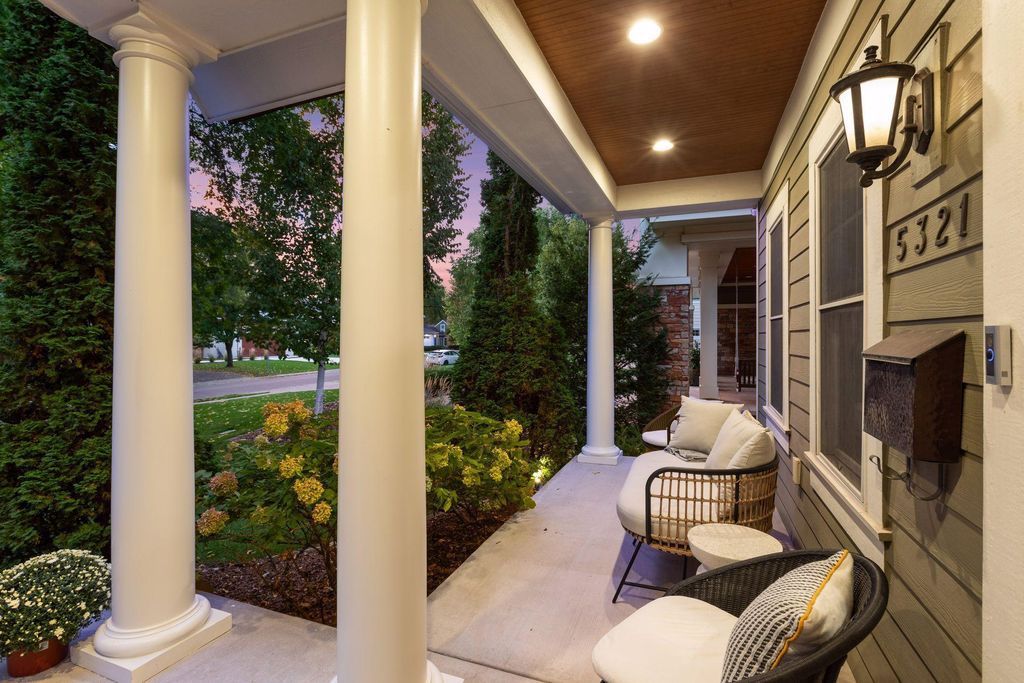 Photo of 5321 Halifax Avenue S, Edina, MN 55424 (MLS # 6769561)