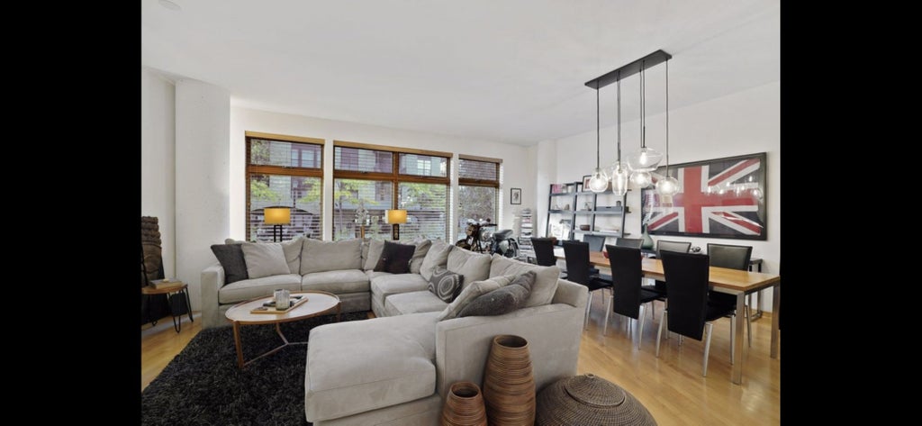 Photo of 111 4th Ave AVE N #101, Minneapolis, MN 55401 (MLS # 7160221)