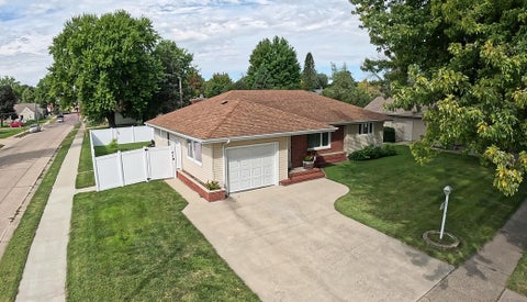 Photo of 518 S Orient Street, Fairmont, MN 56031 (MLS # 7143650)