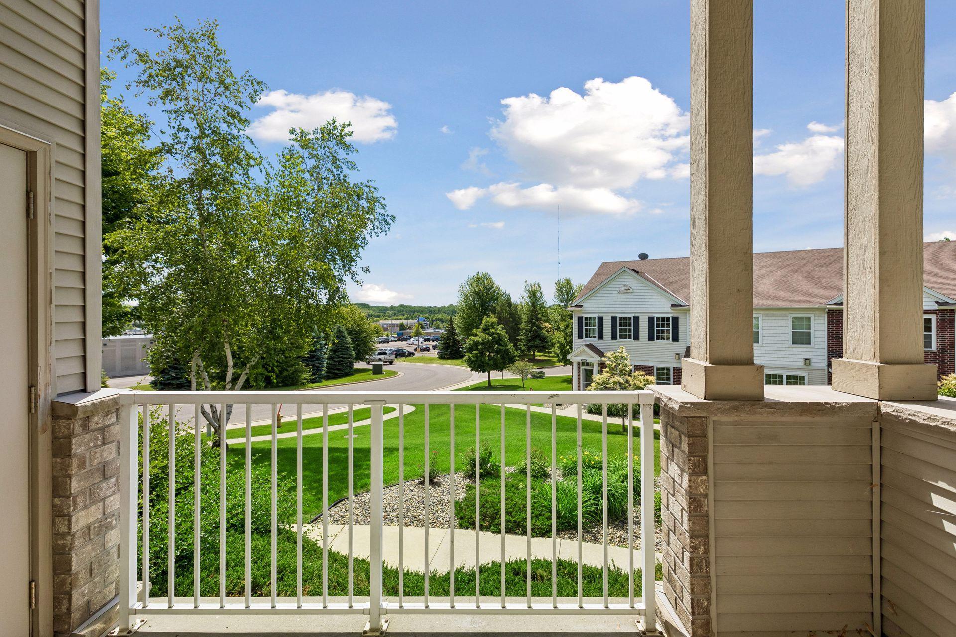 1256 County Road D E 101