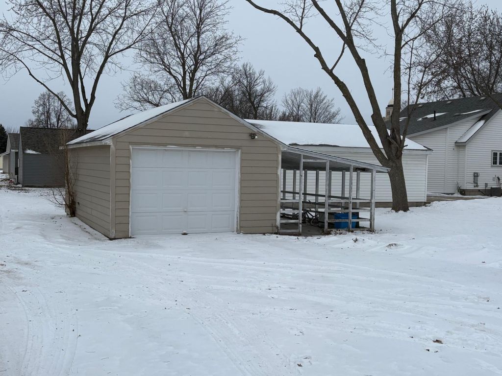 Photo of 710 12th Street N, Benson, MN 56215 (MLS # 7045068)